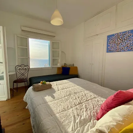 Апартаменты Anemones Sea View