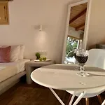 Anemones Sea View Apartment